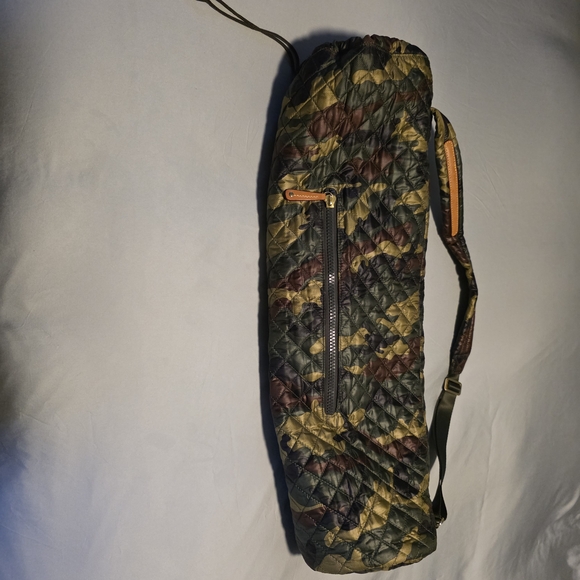 MZ Wallace Camo Quilted YOGA MAT Bag - Picture 4 of 11